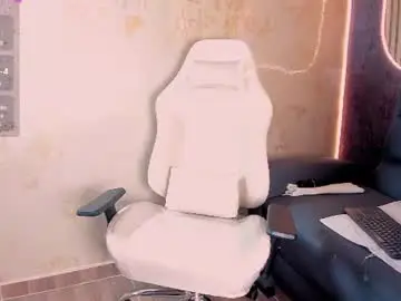 Chaturbate Free Porn Cam of lexxarouxx_