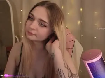 Chaturbate Sex Cam of lucysbrain