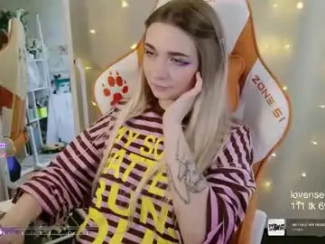 Chaturbate Adult Video Chat of lucysbrain