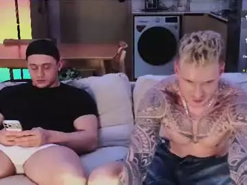 Chaturbate Live Porn of alltimehorny19