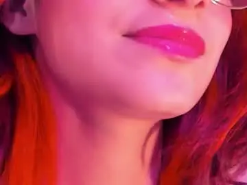 Chaturbate Adult Video Chat of redmeloddy