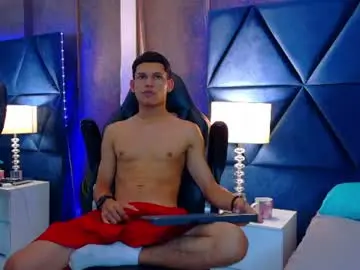Chaturbate Live Sex Cam of thiagoferrer_