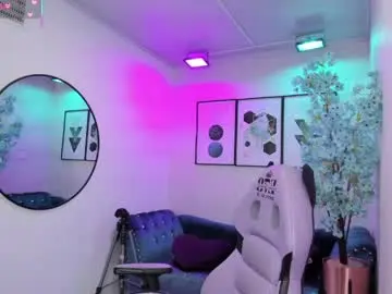 Chaturbate Live Sex Cam of tiara_r