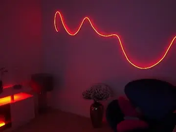 Chaturbate Live Sex Cam of lilbeccaxo
