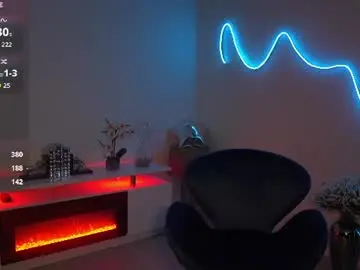 Chaturbate Live Sex Cam of lilbeccaxo