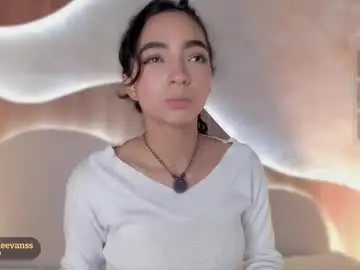 Chaturbate Live Sex of adelineevanss