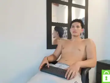 Chaturbate Sex Cam of alex_collins2