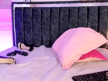 Chaturbate Nude Webcam of amber_18x