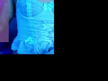 Chaturbate Free Porn Cam of amber_18x