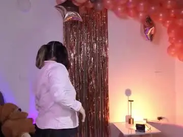 Chaturbate Live Sex Cam of alice_star7