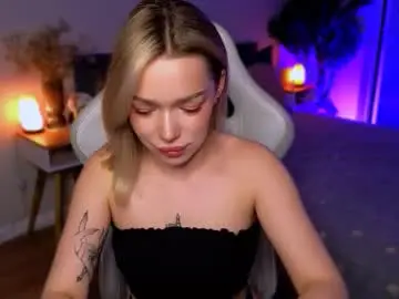 Chaturbate Free Live Porn of ellatwox