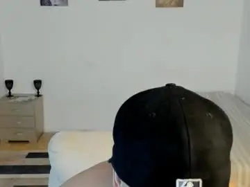 Chaturbate Watch Live Sex Cams of sant_wahlberg