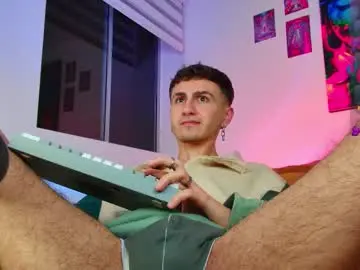 Chaturbate Best live sex cam show of dimitri_bilak_