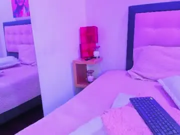 Chaturbate Free Porn Cam of eva_lopez19