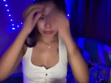 Chaturbate Free Live Porn of glitzyjanex_