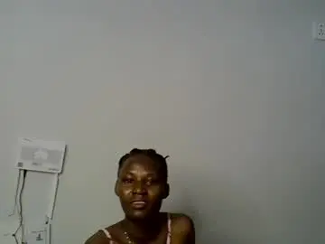 Chaturbate Free Live Porn of sweetlavie_