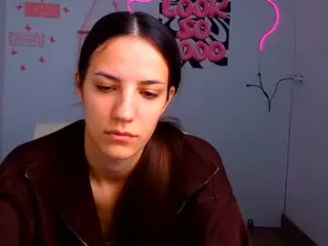 Chaturbate Watch Live Sex Cams of triniti_love
