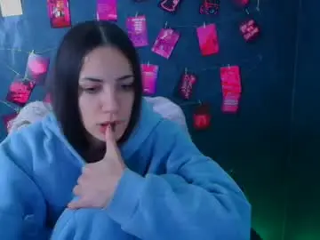 Chaturbate Adult Video Chat of triniti_love