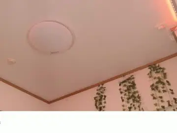 Chaturbate Live Porn of vivian_qwerty