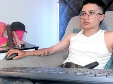 Chaturbate Live Sex Cam of _eternal3_