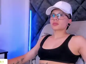 Chaturbate Live Sex Cam of _eternal3_