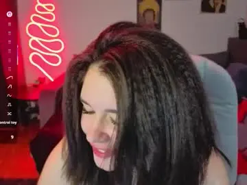 Chaturbate Best live sex cam show of kira_kick