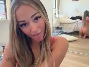 Chaturbate Live Porn of luvlivvyy