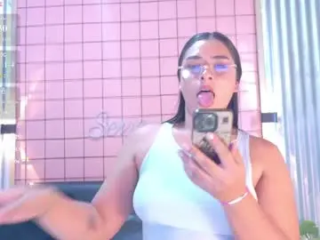 Chaturbate Best live sex cam show of mensia_hernandez