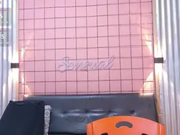 Chaturbate Watch Live Sex Cams of mensia_hernandez