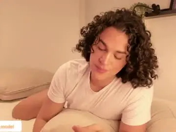 Chaturbate Sex Cam of your_charlie