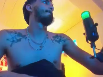 Chaturbate Sex Cam of lovexjuxn77