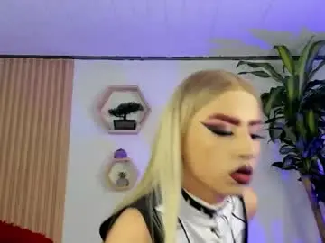 Chaturbate Watch Live Sex Cams of briana_white