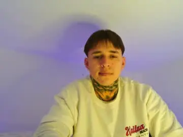 Chaturbate Free Porn Cam of ryan_blake1