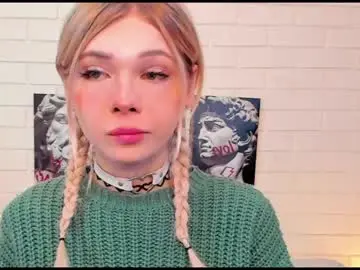 Chaturbate Sex Cam of blondy_fina