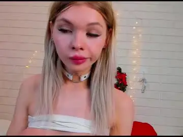 Chaturbate Watch Live Sex Cams of blondy_fina