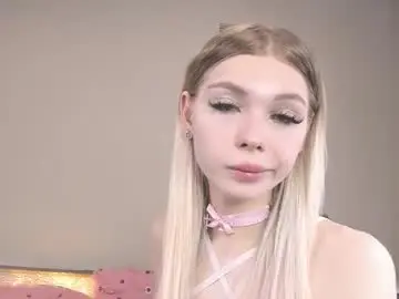 Chaturbate Adult Webcams of blondy_fina