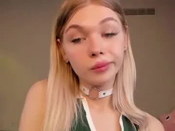 Chaturbate Live Sex of blondy_fina