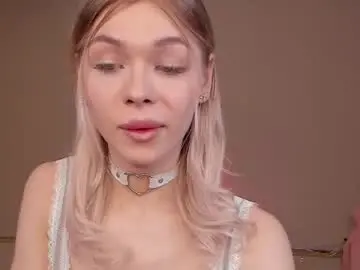 Chaturbate Nude Webcam of blondy_fina