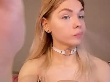 Chaturbate Adult Webcam of blondy_fina