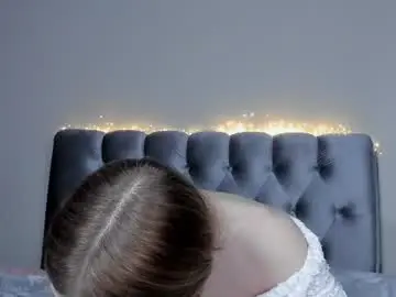 Chaturbate Free Live Porn of blondy_fina