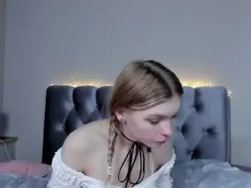 Chaturbate Live Porn of blondy_fina