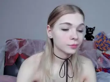 Chaturbate Adult Webcams of blondy_fina