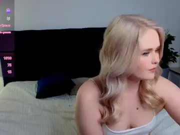 Chaturbate Live Sex of chrome_heartz