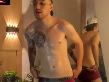 Chaturbate Live Sex Cam of codyywalker