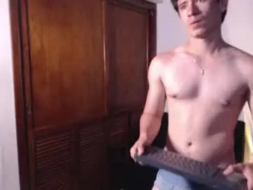 Chaturbate Best live sex cam show of harry_brown2324