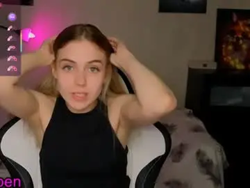 Chaturbate Live Sex Cam of magic_bella