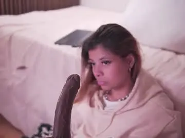 Chaturbate Live Sex of antonellagarcia0