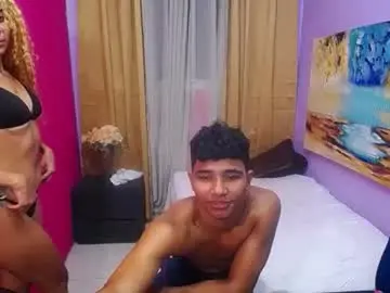 Chaturbate Live Porn of bitch_destroy