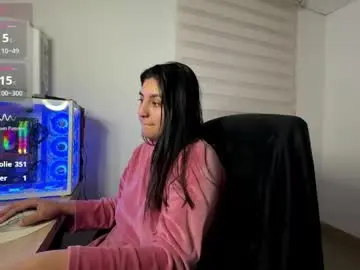 Chaturbate Sex Cam of cloe_small08