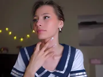 Chaturbate Nude Webcam of falinecrosthwaite